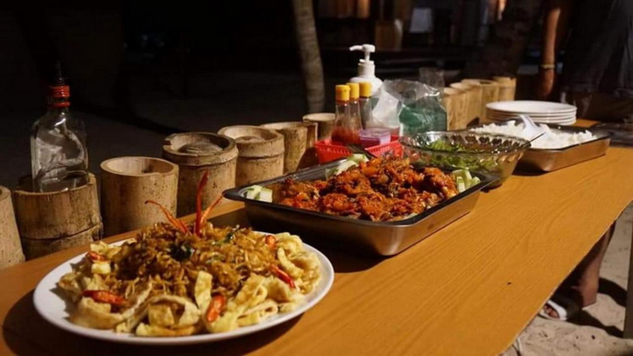 Aldejus Homestay Yennanas Besir Buitenkant foto