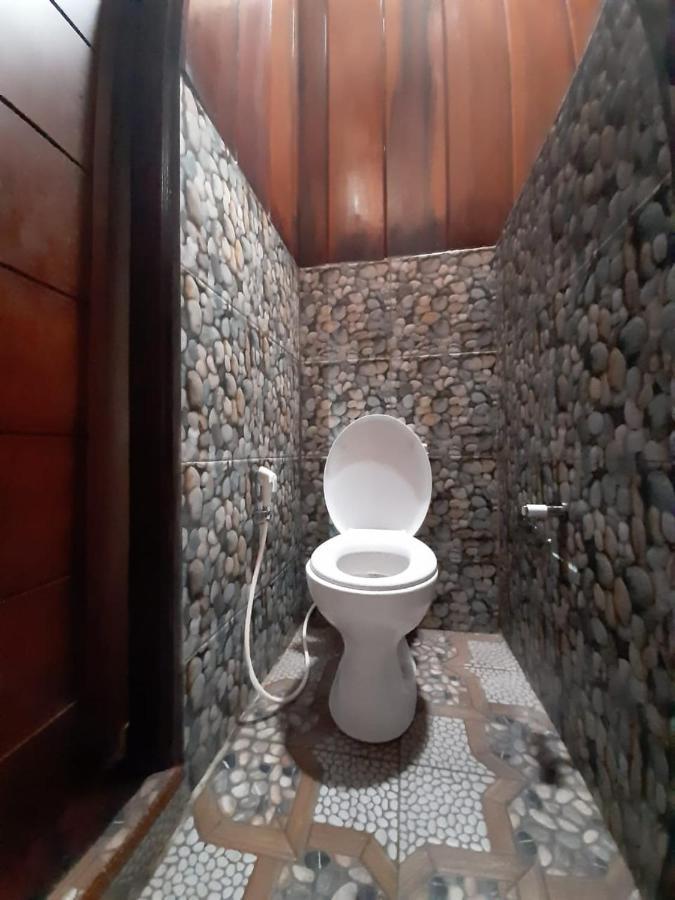 Aldejus Homestay Yennanas Besir Buitenkant foto