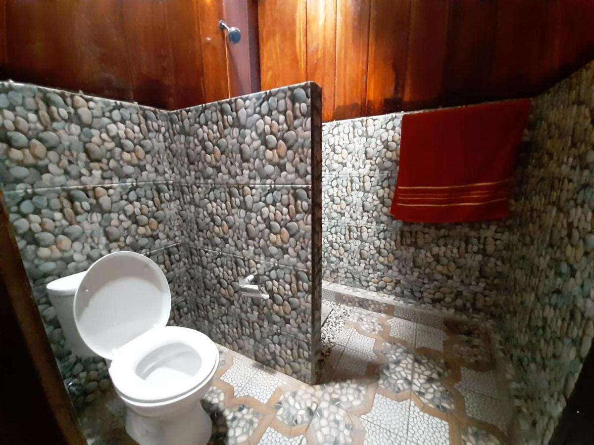 Aldejus Homestay Yennanas Besir Buitenkant foto