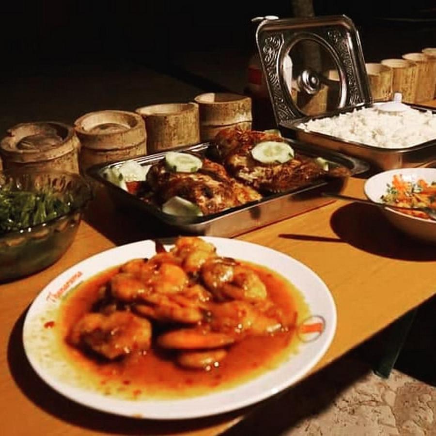 Aldejus Homestay Yennanas Besir Buitenkant foto