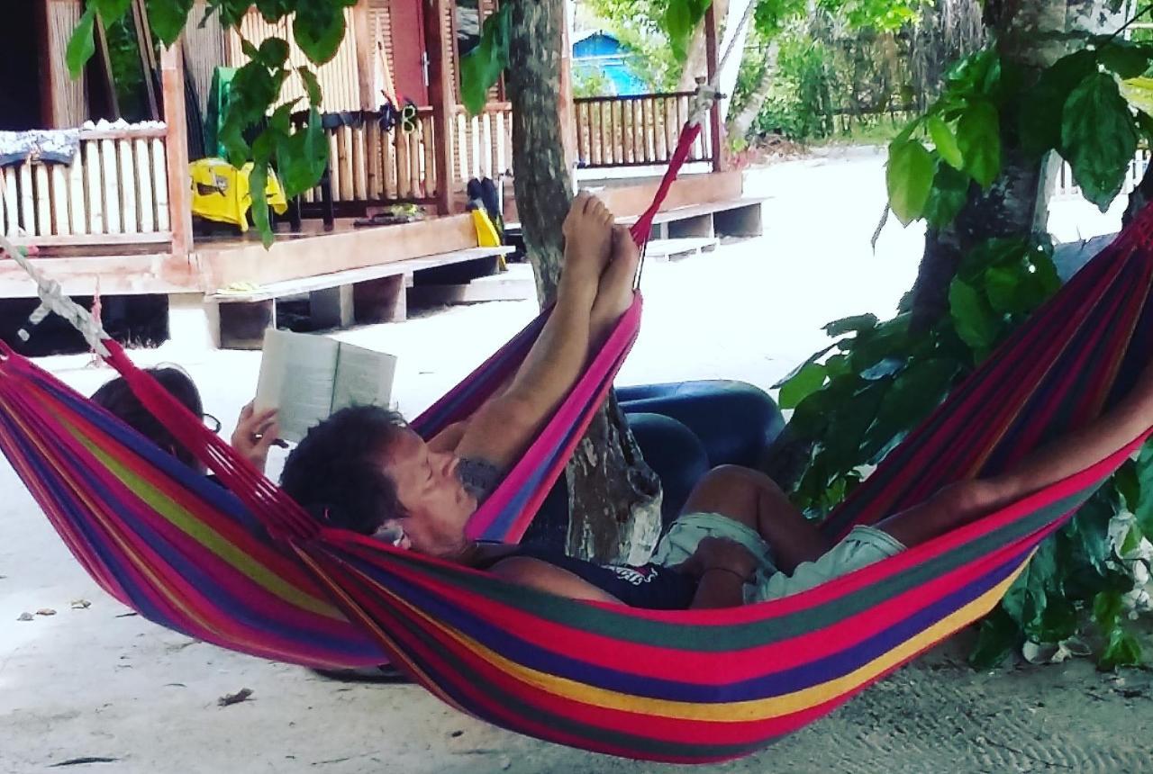 Aldejus Homestay Yennanas Besir Buitenkant foto