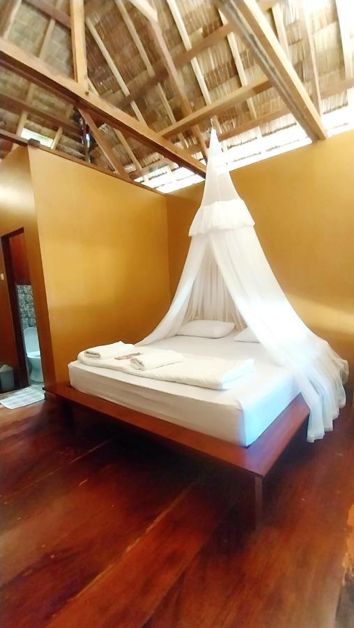 Aldejus Homestay Yennanas Besir Buitenkant foto
