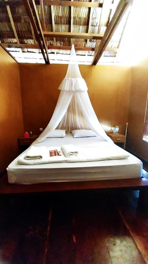Aldejus Homestay Yennanas Besir Buitenkant foto