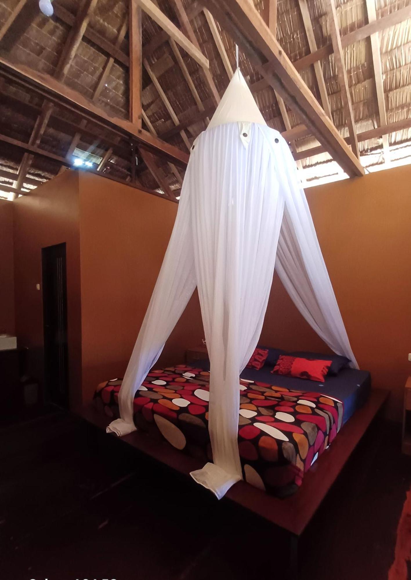 Aldejus Homestay Yennanas Besir Buitenkant foto